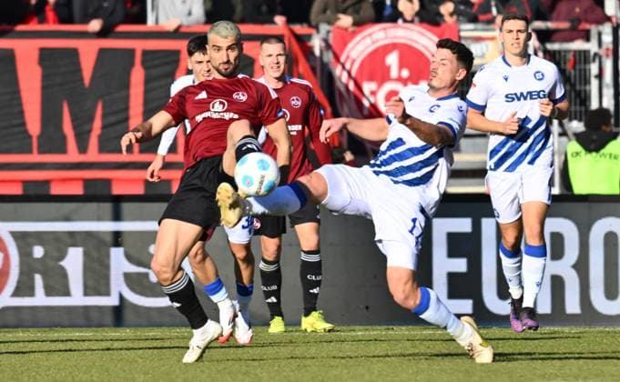19 01 2025 Soccer season 2024 2025 2 Soccer Bundesliga 18 Matchday 1 FC Nürnberg FCN Club Karlsruher SC KSC Sportfoto Zink xwoxzix DFL regulations prohibit any use of photographs as image sequences and or quasi video only for editorial use Mahir Emreli 30, 1 FC Nürnberg FCN Nicolai Rapp 17, Karlsruher SC KSC