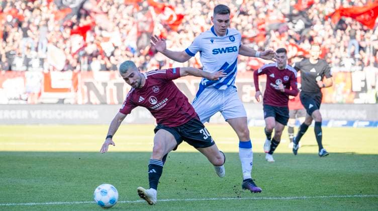 19 01 2025 Soccer season 2024 2025 2 Soccer Bundesliga 18 Matchday 1 FC Nürnberg FCN Club Karlsruher SC KSC Sportfoto Zink xwoxzix DFL regulations prohibit any use of photographs as image sequences and or quasi video only for editorial use Mahir Emreli 30, 1 FC Nürnberg FCN Marcel Beifus 4, Karlsruher SC KSC