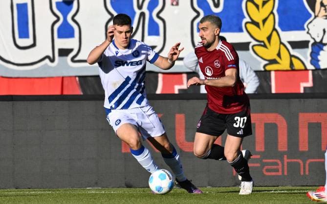 19 01 2025 Soccer season 2024 2025 2 Soccer Bundesliga 18 Matchday 1 FC Nürnberg FCN Club Karlsruher SC KSC Sportfoto Zink xwoxzix DFL regulations prohibit any use of photographs as image sequences and or quasi video only for editorial use Marcel Beifus 4, Karlsruher SC KSC Mahir Emreli 30, 1 FC Nürnberg FCN