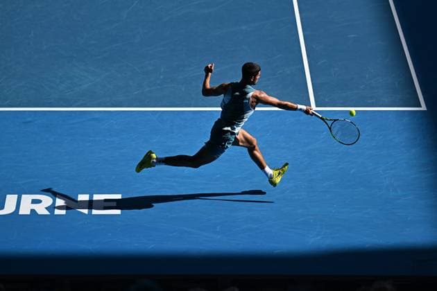 Australian Open - Carlos Alcaraz Wins Fourth Round Carlos Alcaraz (ESP) during his fourth round match at the 2025 Australian Open at Melbourne Park in Melbourne, AUSTRALIA, on January 19, 2025. Photo by Corinne Dubreuil ABACAPRESS.COM MELBOURNE  Copyright: xDubreuilxCorinne ABACAx