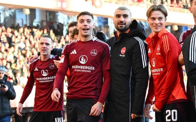 19 01 2025 Soccer season 2024 2025 2 Soccer Bundesliga 18 Matchday 1 FC Nürnberg FCN Club Karlsruher SC KSC Sportfoto Zink xwoxzix DFL regulations prohibit any use of photographs as image sequences and or quasi video only for editorial use Stefanos Tzimas 9, 1 FC Nürnberg FCN Mahir Emreli 30, 1 FC Nürnberg FCN Caspar Jander 20, 1 FC Nürnberg FCN Jubel Freude nach Spielende
