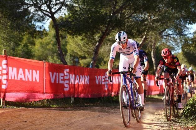 Belgian Thibau Nys pictured in action during the men s elite race at the cyclocross cycling event in Benidorm, Spain, Sunday 19 January 2025, stage 12 14 in the UCI World Cup competition. DAVIDxPINTENS  x110724443x