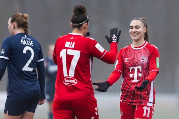 Test match women 1 FC Köln VfL Bochum, 19 01 2025 Nicole Billa 1 FC Köln, 17 cheers after her goal with Alena Bienz 1 FC Köln, 11 Test match women, 1 FC Köln VfL Bochum, on 19 01 2025, Geißbockheim, Cologne Copyright: xBEAUTIFULxSPORTS Meuselx