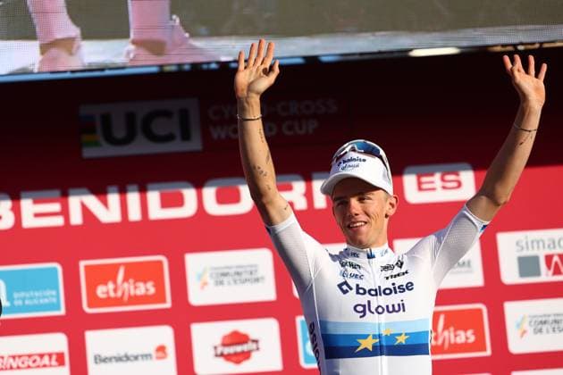 Belgian Thibau Nys celebrates on the podium after winning the men s elite race at the cyclocross cycling event in Benidorm, Spain, Sunday 19 January 2025, stage 12 14 in the UCI World Cup competition. DAVIDxPINTENS  x110725630x