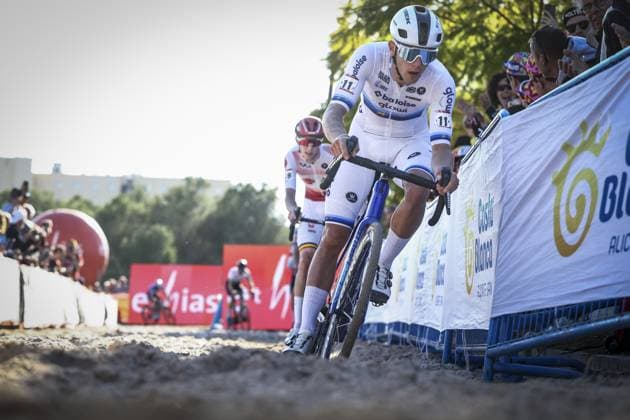 Belgian Thibau Nys pictured in action during the men s elite race at the cyclocross cycling event in Benidorm, Spain, Sunday 19 January 2025, stage 12 14 in the UCI World Cup competition. DAVIDxPINTENS  x110726934x