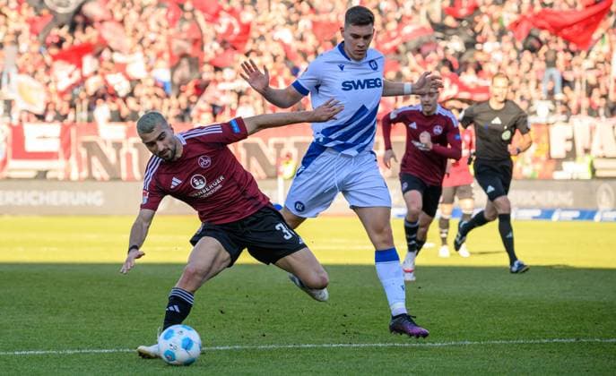 19 01 2025 Soccer season 2024 2025 2 Soccer Bundesliga 18 Matchday 1 FC Nürnberg FCN Club Karlsruher SC KSC Sportfoto Zink xwoxzix DFL regulations prohibit any use of photographs as image sequences and or quasi video only for editorial use Mahir Emreli 30, 1 FC Nürnberg FCN Marcel Beifus 4, Karlsruher SC KSC