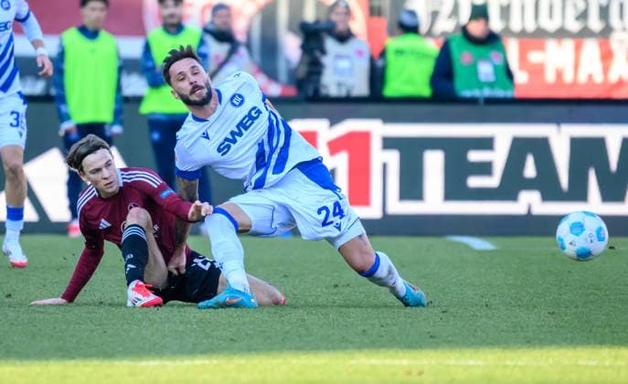 19 01 2025 Soccer season 2024 2025 2 Soccer Bundesliga 18 Matchday 1 FC Nürnberg FCN Club Karlsruher SC KSC Sportfoto Zink xwoxzix DFL regulations prohibit any use of photographs as image sequences and or quasi video only for editorial use Caspar Jander 20, 1 FC Nürnberg FCN Fabian Schleusener 24, Karlsruher SC KSC