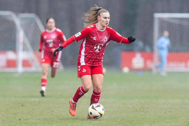 Test match women 1 FC Köln VfL Bochum, 19 01 2025 Alena Bienz 1 FC Köln, 11 Test match women, 1 FC Köln VfL Bochum, on 19 01 2025, Geißbockheim, Cologne Copyright: xBEAUTIFULxSPORTS Meuselx