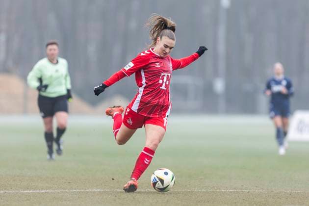 Test match women 1 FC Köln VfL Bochum, 19 01 2025 Alena Bienz 1 FC Köln, 11 Test match women, 1 FC Köln VfL Bochum, on 19 01 2025, Geißbockheim, Cologne Copyright: xBEAUTIFULxSPORTS Meuselx