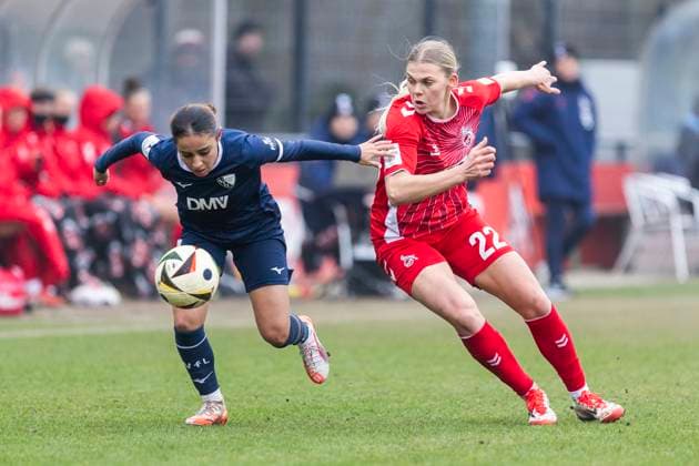 Test match women 1 FC Köln VfL Bochum, 19 01 2025 Natalia Padilla Bidas 1 FC Köln, 22 , Anna Latifa Uebing VfL Bochum, 14 Test match women, 1 FC Köln VfL Bochum, on 19 01 2025, Geißbockheim, Cologne Copyright: xBEAUTIFULxSPORTS Meuselx