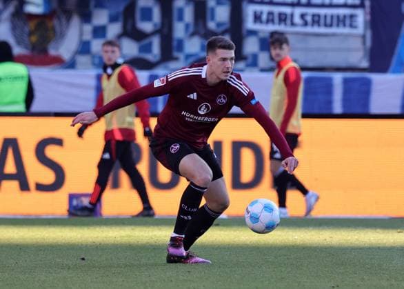 19 01 2025 Soccer season 2024 2025 2 Soccer Bundesliga 18 Matchday 1 FC Nürnberg FCN Club Karlsruher SC KSC Sportfoto Zink DaMa xdaxmax DFL regulations prohibit any use of photographs as image sequences and or quasi video only for editorial use Florian Flick 6, 1 FC Nürnberg FCN Freisteller Einzelbild