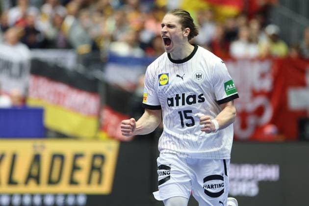 Sport Themen der Woche KW03 Sport Bilder des Tages Deutschland - Tschechien, IHF WM 2025 Juri Knorr (Deutschland, 15). Handball IHF Weltmeisterschaft, Länderspiel zwischen Deutschland und Tschechien am 19. Januar 2025 in Herning (Dänemark)., Herning Dänemark Jyske Bank Boxen
