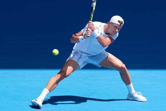 January 20, 2025: 13th seed HOLGER RUNE of Denmark in action against 1st seed JANNIK SINNER of Italy on Rod Laver Arena in a Men s Singles 4th round match on day 9 of the 2025 Australian Open in Melbourne, Australia. Cal Media Melbourne Australia - ZUMAc04_ 20250120_faf_c04_010 Copyright: xSydneyxLowx