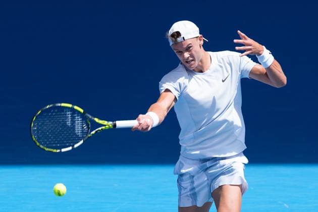 Tennis 2025: Australian Open Day 9 January 20, 2025: 13th seed HOLGER RUNE of Denmark in action against 1st seed JANNIK SINNER of Italy on Rod Laver Arena in a Men s Singles 4th round match on day 9 of the 2025 Australian Open in Melbourne, Australia. Sydney Low Cal Media(Credit Image: Â Sydney Low Cal Sport Media) Melbourne Victoria Australia EDITORIAL USE ONLY Copyright: xx ZUMA-20250120_faf_c04_008.jpg SydneyxLowx csmphotothree347047