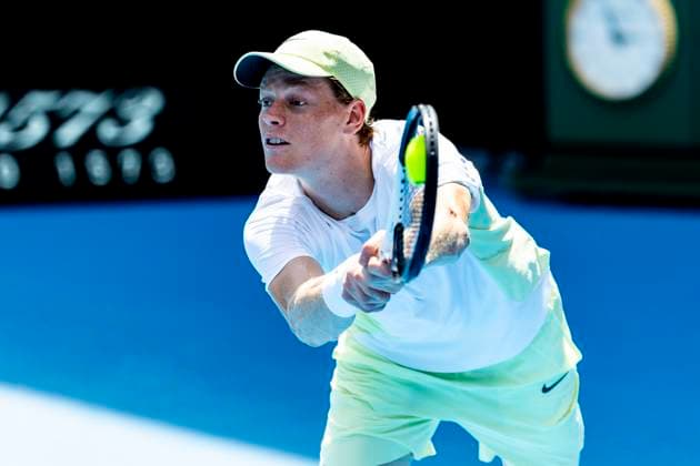 MELBOURNE, VIC - JANUARY 20: Jannik Sinner of Italy in action during Round 4 of the 2025 Australian Open on January 20 2025, at Melbourne Park in Melbourne, Australia. (Photo by Jason Heidrich Icon Sportswire) TENNIS: JAN 20 Australian Open EDITORIAL USE ONLY Icon250120089
