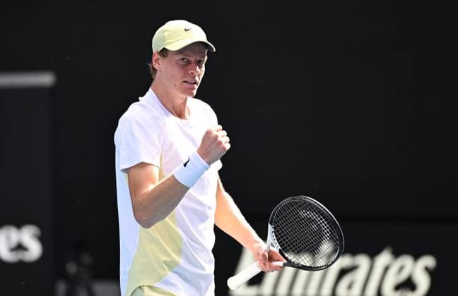 TENNIS AUSTRALIAN OPEN, Jannik Sinner of Italy celebrates after winning his round 4 match against Holger Rune of Denmark during the 2025 Australian Open at Melbourne Park in Melbourne, Monday, January 20, 2025. ( NO ARCHIVING, EDITORIAL USE ONLY, NO USE IN BOOKS WITHOUT CONSENT MELBOURNE VICTORIA AUSTRALIA  Copyright: xJAMESxROSSx 20250120198825192696