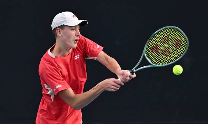 TENNIS AUSTRALIAN OPEN, Jan Kumstat of Czech Republic in action during his round 2 Junior Boys match against Cruz Hewitt of Australia during the 2025 Australian Open at Melbourne Park in Melbourne, Monday, January 20, 2025. ( NO ARCHIVING, EDITORIAL USE ONLY, NO USE IN BOOKS WITHOUT CONSENT MELBOURNE VICTORIA AUSTRALIA  Copyright: xJAMESxROSSx 20250120148726116240