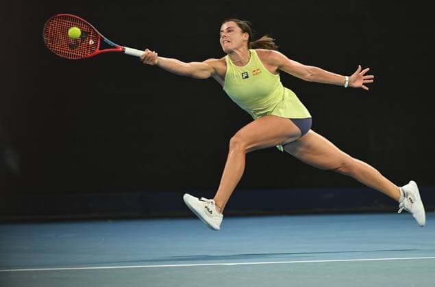 TENNIS AUSTRALIAN OPEN, Emma Navarro of USA in action during her round 4 match against Daria Kasatkina of Russia during the 2025 Australian Open at Melbourne Park in Melbourne, Monday, January 20, 2025. ( NO ARCHIVING, EDITORIAL USE ONLY, NO USE IN BOOKS WITHOUT CONSENT MELBOURNE VICTORIA AUSTRALIA  Copyright: xLUKASxCOCHx 20250120134311652068