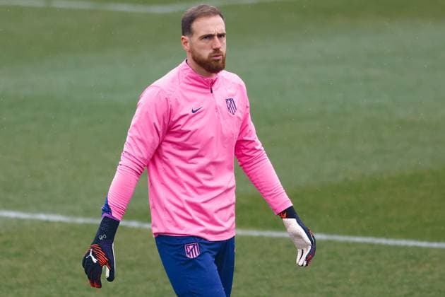 January 20, 2025, Majadahonda, Madrid, SPAIN: Jan Oblak of Atletico de Madrid looks on during the training day of Atletico de Madrid ahead of the UEFA Champions League, football match against Bayer 04 Leverkusen, at Ciudad Deportiva Wanda Atletico de Madrid on January 20, 2025, in Majadahonda, Madrid, Spain. Majadahonda SPAIN - ZUMAa181 20250120_zaa_a181_033 Copyright: xDennisxAgyemanx