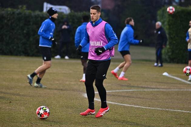 January 20, 2025, Zingonia, Italia: Atalanta s Mario Pasalic during a training session on the eve of the UEFA Champions League soccer match between Atalanta BC and Sturm Graz at Bortolotti Training Center in Zingonia, Italy, 20 January 2025. .ANSA MICHELE MARAVIGLIA Soccer: Champions League; Atalanta-Sturm Graz  - ZUMAa110 20250120_zaf_a110_029 Copyright: xMichelexMaravigliax