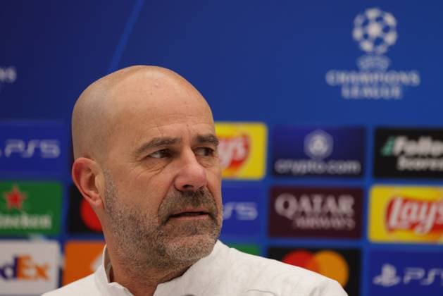 CRVENA ZVEZDA vs PSV EINDHOVEN PETER BOSZ Peter Bos trener fudbalera PSV Ajndhovena pres konferencija pred utakmicu UEFA Lige Sampiona protiv Crvene zvezde na stadionu Rajko Mitic, Beograd 20.01.2025. godine Fudbal, Crvena zvezda, UEFA Liga Sampiona , PSV Ajndhoven Belgrade Rajko Mitic stadium Serbia Copyright: xACx xMNxPressx