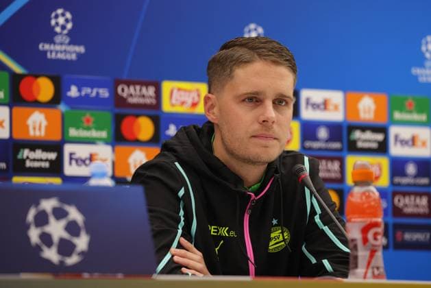 CRVENA ZVEZDA vs PSV EINDHOVEN JOEY VEERMAN Dzoi Verman fudbaler PSV Ajndhovena pres konferencija pred utakmicu UEFA Lige Sampiona protiv Crvene zvezde na stadionu Rajko Mitic, Beograd 20.01.2025. godine Fudbal, Crvena zvezda, UEFA Liga Sampiona , PSV Ajndhoven Belgrade Rajko Mitic stadium Serbia Copyright: xACx xMNxPressx