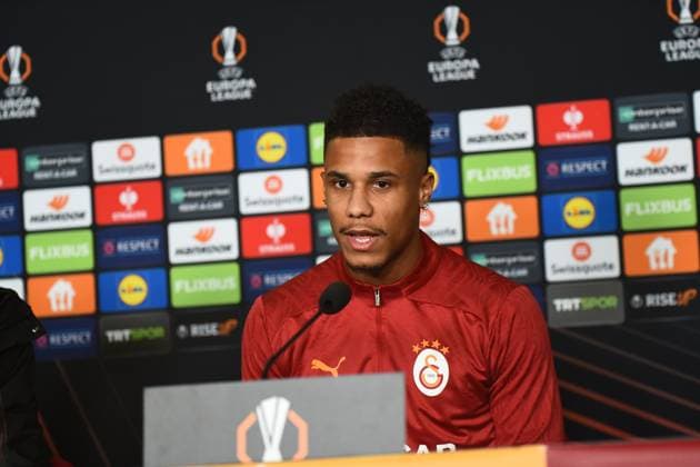 Player Ismael Jakobs of Galatasaray seen during the press conference, PK, Pressekonferenz a day before the UEFA Europa League game 7 Between Galatasaray and Dynamo Kiev in Istanbul at Rams Park Stadium , Istanbul , Turkey on January 20 , 2025. ( Photo by Seskimphoto ) Istanbul Turkey Istanbul Turkey Copyright: xSeskimphotox IsmaelJakobs_200125 (18)