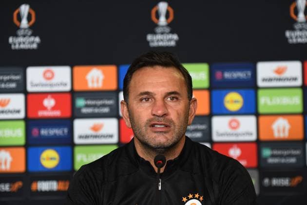 Coach Okan Buruk of Galatasaray seen during the press conference, PK, Pressekonferenz a day before the UEFA Europa League game 7 Between Galatasaray and Dynamo Kiev in Istanbul at Rams Park Stadium , Istanbul , Turkey on January 20 , 2025. ( Photo by Seskimphoto ) Istanbul Turkey Istanbul Turkey Copyright: xSeskimphotox Okan_Buruk_200125 (20)