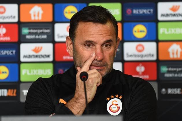 Coach Okan Buruk of Galatasaray seen during the press conference, PK, Pressekonferenz a day before the UEFA Europa League game 7 Between Galatasaray and Dynamo Kiev in Istanbul at Rams Park Stadium , Istanbul , Turkey on January 20 , 2025. ( Photo by Seskimphoto ) Istanbul Turkey Istanbul Turkey Copyright: xSeskimphotox Okan_Buruk_200125 (28)