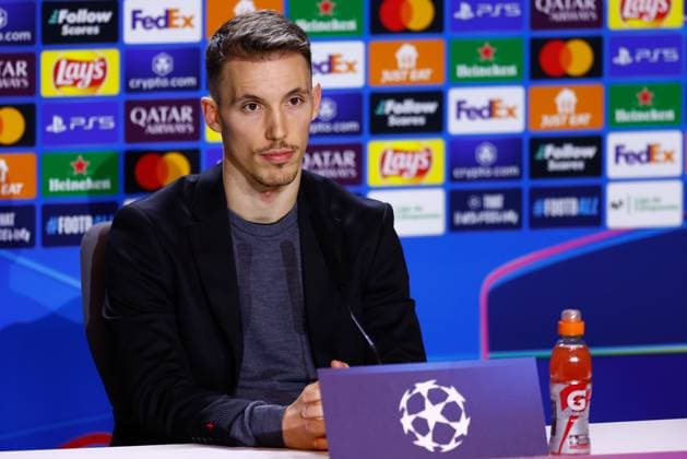 January 20, 2025, Madrid, Madrid, SPAIN: Alejandro Grimaldo of Bayer Leverkusen attends his press conference, PK, Pressekonferenz ahead of the UEFA Champions League, football match against Atletico de Madrid, at Riyadh Air Metropolitano on January 20, 2025, in Madrid, Spain. Madrid SPAIN - ZUMAa181 20250120_zaa_a181_068 Copyright: xDennisxAgyemanx