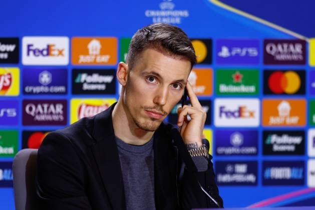 January 20, 2025, Madrid, Madrid, SPAIN: Alejandro Grimaldo of Bayer Leverkusen attends his press conference, PK, Pressekonferenz ahead of the UEFA Champions League, football match against Atletico de Madrid, at Riyadh Air Metropolitano on January 20, 2025, in Madrid, Spain. Madrid SPAIN - ZUMAa181 20250120_zaa_a181_071 Copyright: xDennisxAgyemanx