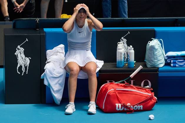 Paula Badosa of Spain celebrates winning the match Australian Open, Day Ten, Tennis, Melbourne Park, Melbourne, Australia - 21 Jan 2025  Copyright: xRachelxBach Shutterstockx 15108797ak