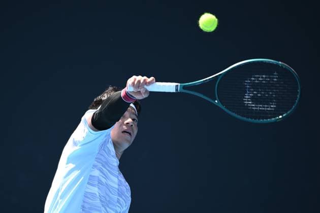 TENNIS AUSTRALIAN OPEN, Takashi Sanada of Japan during his round one Wheelchair Singles match against Tom Egberink of the Netherlands during the 2025 Australian Open at Melbourne Park in Melbourne, Tuesday, January 21, 2025. ( NO ARCHIVING, EDITORIAL USE ONLY, NO USE IN BOOKS WITHOUT CONSENT MELBOURNE VICTORIA AUSTRALIA  Copyright: xJOELxCARRETTx 20250121142770753300