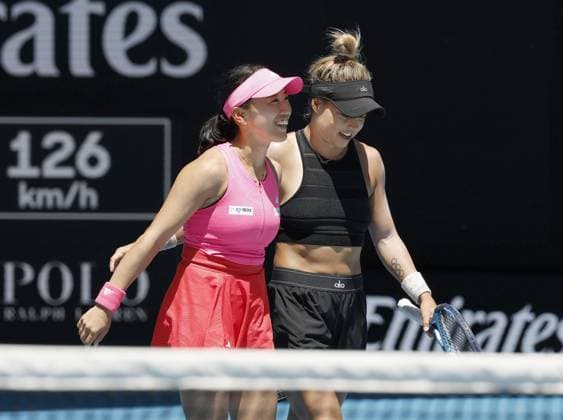 Tennis: Australian Open Miyu Kato (L) of Japan and Renata Zarazua of Mexico are pictured after losing to Gabriela Dabrowski of Canada and Erin Routliffe of New Zealand in the women s doubles quarterfinals at the Australian Open in Melbourne on Jan. 21. 2025.  A14AA0004018699P