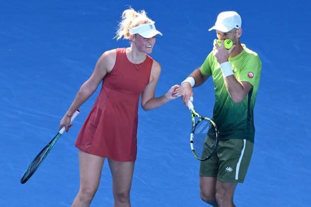 TENNIS AUSTRALIAN OPEN, Michael Venus (right) and Erin Routliffe of New Zealand react during their Mixed doubles 1 4 final match against Asia Muhammad of USA and Andres Molteni of Argentina during the 2025 Australian Open at Melbourne Park in Melbourne, Tuesday, January 21, 2025. ( NO ARCHIVING, EDITORIAL USE ONLY, NO USE IN BOOKS WITHOUT CONSENT MELBOURNE VICTORIA AUSTRALIA  Copyright: xJOELxCARRETTx 20250121142132714816