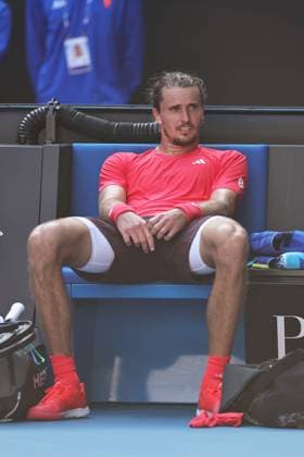 Alexander Zverev, GER, during quarterfinals of 2025 Australian Open in Melbourne, 21 01 2025