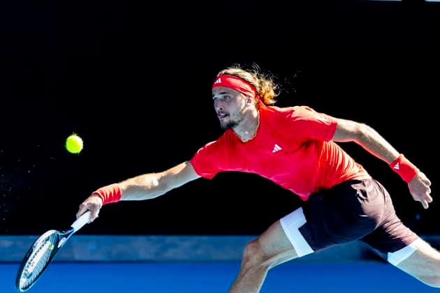 MELBOURNE, VIC - JANUARY 21: Alexander Zverev of Germany in action during the Quarterfinals of the 2025 Australian Open on January 21 2025, at Melbourne Park in Melbourne, Australia. (Photo by Jason Heidrich Icon Sportswire) TENNIS: JAN 21 Australian Open EDITORIAL USE ONLY Icon250121126