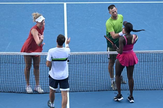 TENNIS AUSTRALIAN OPEN, Michael Venus (right) and Erin Routliffe of New Zealand (left) react during their Mixed doubles 1 4 final match against Asia Muhammad of USA and Andres Molteni of Argentina during the 2025 Australian Open at Melbourne Park in Melbourne, Tuesday, January 21, 2025. ( NO ARCHIVING, EDITORIAL USE ONLY, NO USE IN BOOKS WITHOUT CONSENT MELBOURNE VICTORIA AUSTRALIA  Copyright: xLUKASxCOCHx 20250121113145447650