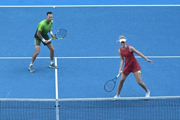 TENNIS AUSTRALIAN OPEN, Michael Venus and Erin Routliffe of New Zealand during their Mixed doubles 1 4 final match against Asia Muhammad of USA and Andres Molteni of Argentina during the 2025 Australian Open at Melbourne Park in Melbourne, Tuesday, January 21, 2025. ( NO ARCHIVING, EDITORIAL USE ONLY, NO USE IN BOOKS WITHOUT CONSENT MELBOURNE VICTORIA AUSTRALIA  Copyright: xLUKASxCOCHx 20250121145274047752