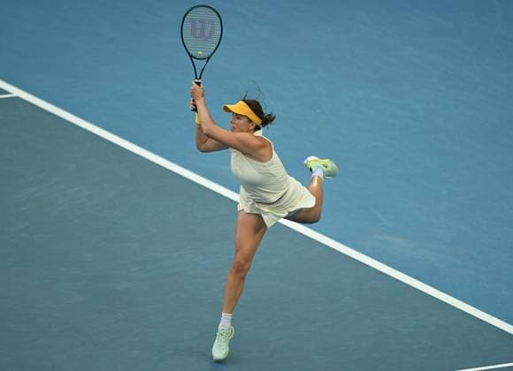 TENNIS AUSTRALIAN OPEN, Anastasia Pavlyuchenkova of Russia during her 1 4 final match against Aryna Sabalenka of Belarus during the 2025 Australian Open at Melbourne Park in Melbourne, Tuesday, January 21, 2025. ( NO ARCHIVING, EDITORIAL USE ONLY, NO USE IN BOOKS WITHOUT CONSENT MELBOURNE VICTORIA AUSTRALIA  Copyright: xLUKASxCOCHx 20250121192353549539