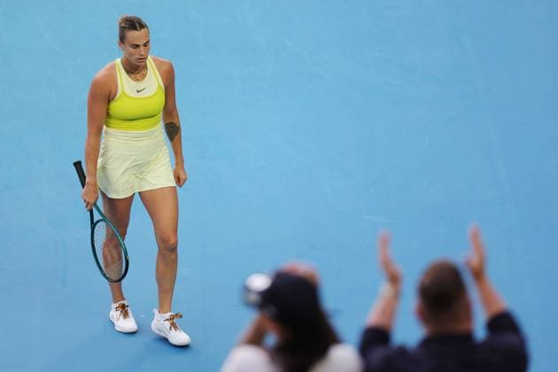 Aryna Sabalenka dejected during her Quarter-final match against Pavlyuchenkova in the Rod Laver Arena Australian Open, Day Ten, Tennis, Melbourne Park, Melbourne, Australia - 21 Jan 2025  Copyright: xRachelxBach Shutterstockx 15108797bz