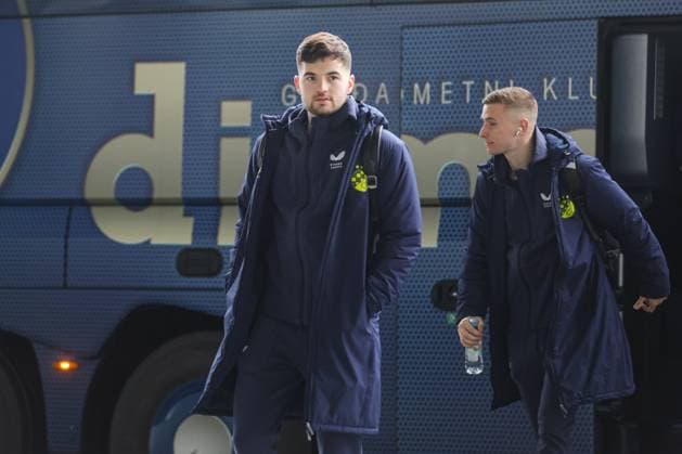 GNK Dinamo Zagreb depart for London Martin Baturina of Dinamo Zagreb arrive at Franjo Tudjman International Airport before departing to London on January 21, 2025. in Zagreb, Croatia. Dinamo Zagreb will play against Arsenal in the UEFA Champions League.  LukaxStanzl PIXSELL