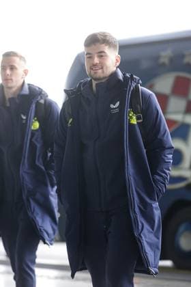 GNK Dinamo Zagreb depart for London Martin Baturina of Dinamo Zagreb arrive at Franjo Tudjman International Airport before departing to London on January 21, 2025. in Zagreb, Croatia. Dinamo Zagreb will play against Arsenal in the UEFA Champions League.  LukaxStanzl PIXSELL