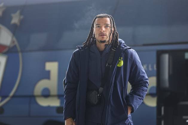 GNK Dinamo Zagreb depart for London Samy Mmaee of Dinamo Zagreb arrive at Franjo Tudjman International Airport before departing to London on January 21, 2025. in Zagreb, Croatia. Dinamo Zagreb will play against Arsenal in the UEFA Champions League.  LukaxStanzl PIXSELL