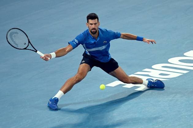 TENNIS AUSTRALIAN OPEN, Novak Djokovic of Serbia during his 1 4 final match against Carlos Alcaraz of Spain during the 2025 Australian Open at Melbourne Park in Melbourne, Tuesday, January 21, 2025. NO ARCHIVING, EDITORIAL USE ONLY, NO USE IN BOOKS WITHOUT CONSENT MELBOURNE VICTORIA AUSTRALIA  Copyright: xLUKASxCOCHx 20250121147898974415