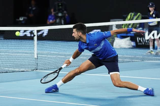 Novak Djokovic during his Quarter-final match against Alcaraz in the Rod Laver Arena Australian Open, Day Ten, Tennis, Melbourne Park, Melbourne, Australia - 21 Jan 2025  Copyright: xEllaxLing Shutterstockx 15108779bt