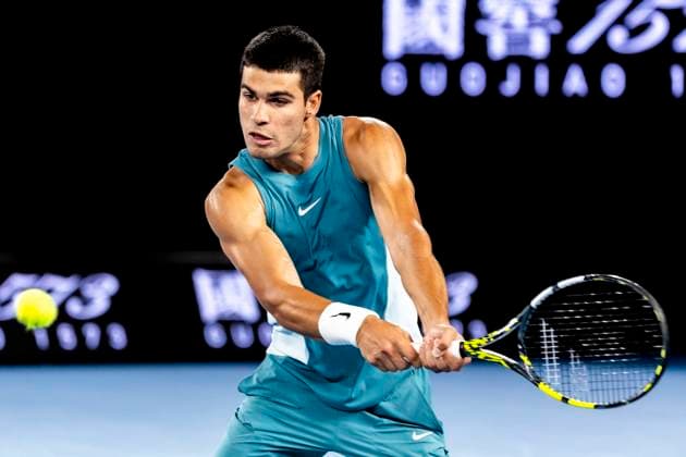 MELBOURNE, VIC - JANUARY 21: Carlos Alcaraz of Spain in action during the Quarterfinals of the 2025 Australian Open on January 21 2025, at Melbourne Park in Melbourne, Australia. (Photo by Jason Heidrich Icon Sportswire) TENNIS: JAN 21 Australian Open EDITORIAL USE ONLY Icon250121273