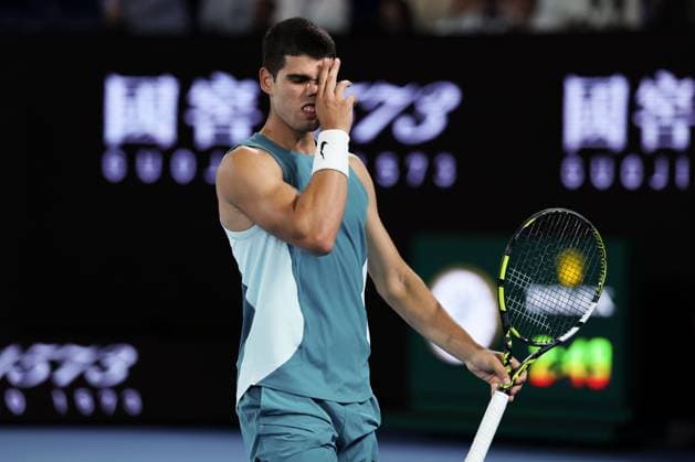 Carlos Alcaraz during his Quarter-final match against Djokovic in the Rod Laver Arena Australian Open, Day Ten, Tennis, Melbourne Park, Melbourne, Australia - 21 Jan 2025  Copyright: xEllaxLing Shutterstockx 15108779en