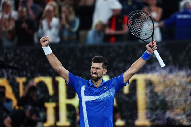 Novak Djokovic celebrates winning his Quarter-final match against Alcaraz in the Rod Laver Arena Australian Open, Day Ten, Tennis, Melbourne Park, Melbourne, Australia - 21 Jan 2025  Copyright: xEllaxLing Shutterstockx 15108779fo