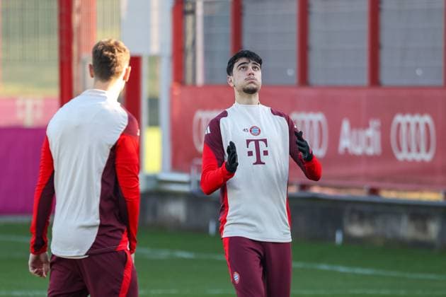 Aleksandar Pavlovic FC Bayern Muenchen, 45 at training, GER, Final training, FC Bayern Muenchen, Football, UEFA Champions League, Matchday 7, 2024 2025 season, 21 01 2025, GER, Final training, FC Bayern Muenchen, Football, UEFA Champions League, Matchday 7, 2024 2025 season, 21 01 2025 Muenchen Copyright: xEibner-Pressefoto JennixMaulx EP_JML